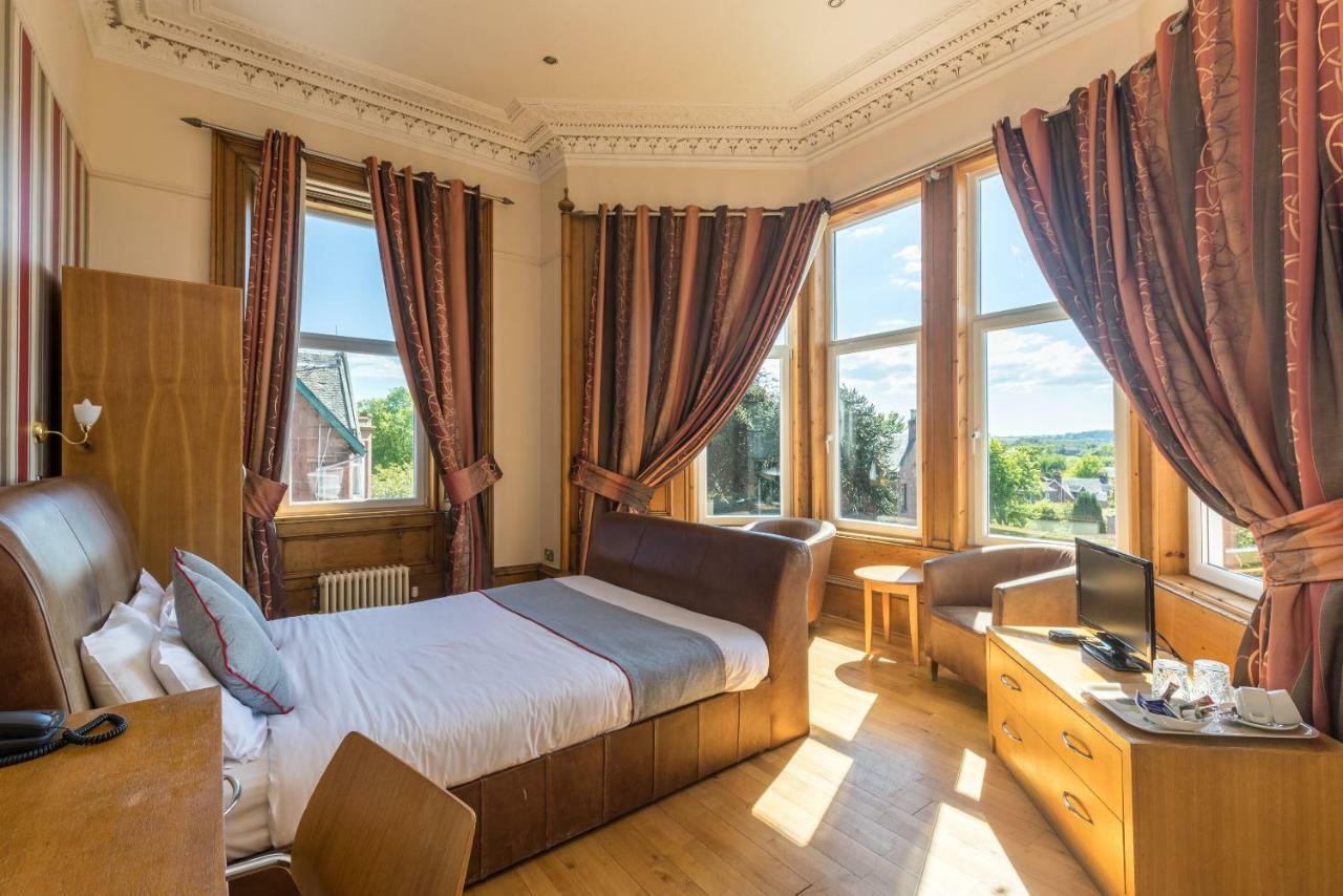 Redstone Hotel Uddingston Bagian luar foto